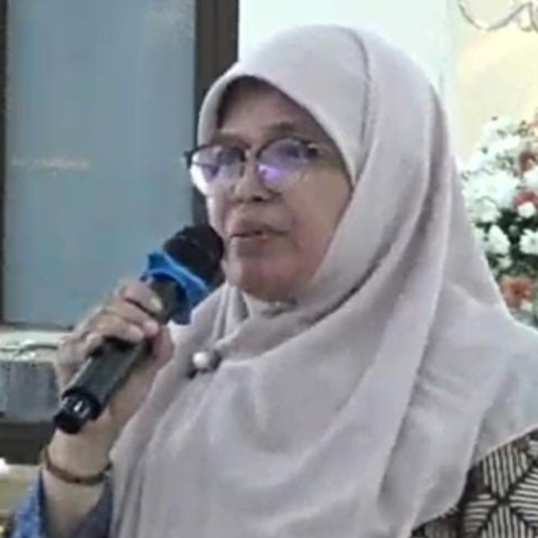 Dr. Hj. Wikanengsih, M.Pd